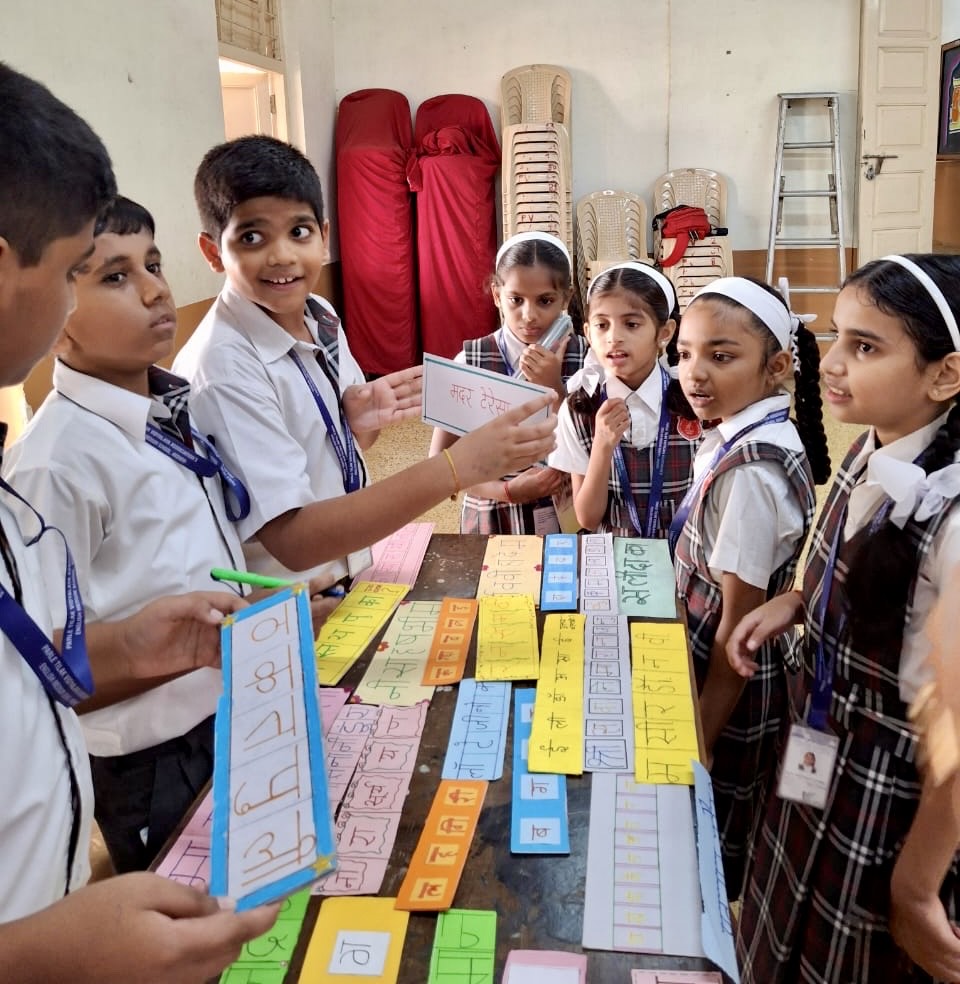 हिंदी दिवस – PTVA English Medium Andheri